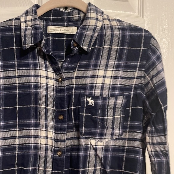 Abercrombie & Fitch long sleeve flannel shirt in blue and white size small NWOT - Picture 5 of 8